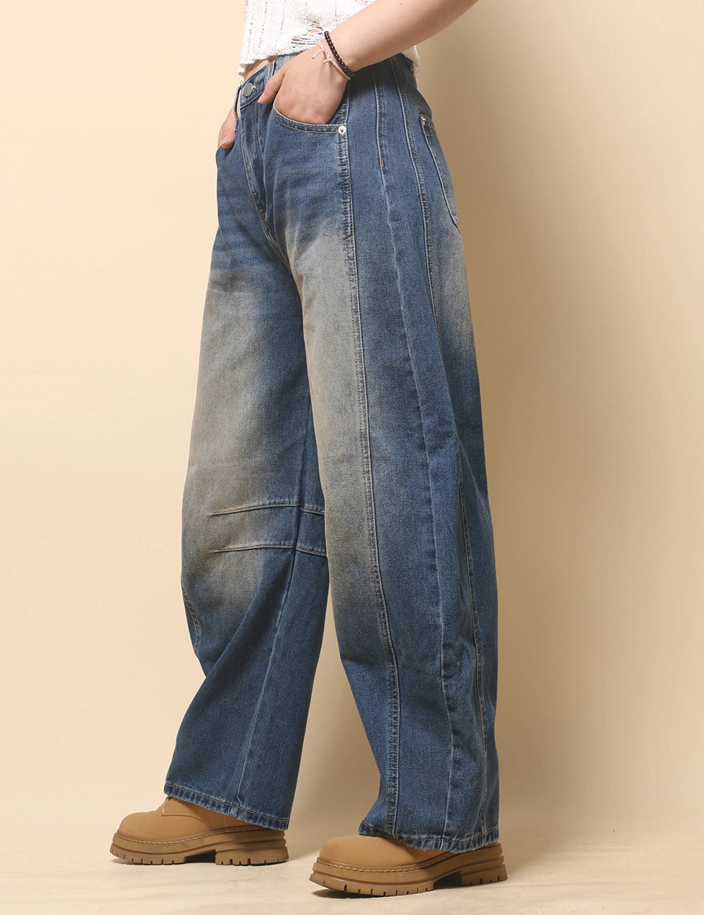 Mid Rise Wide Leg Barrel Jeans