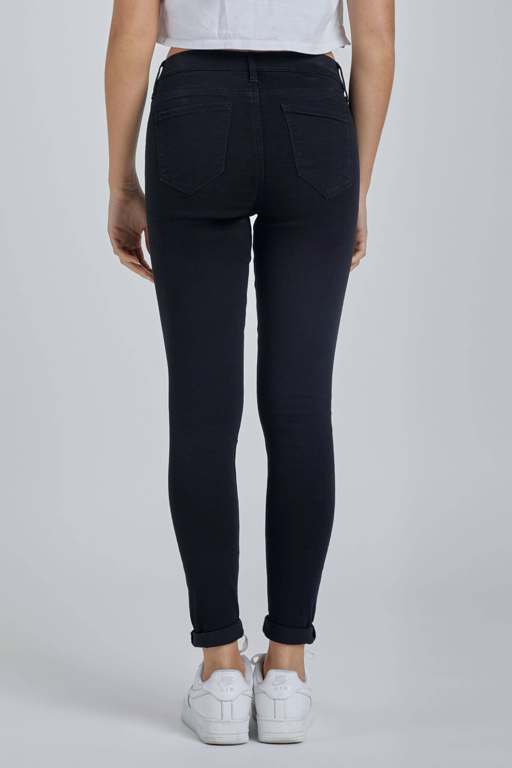 Mid Rise Pull-On Skinny