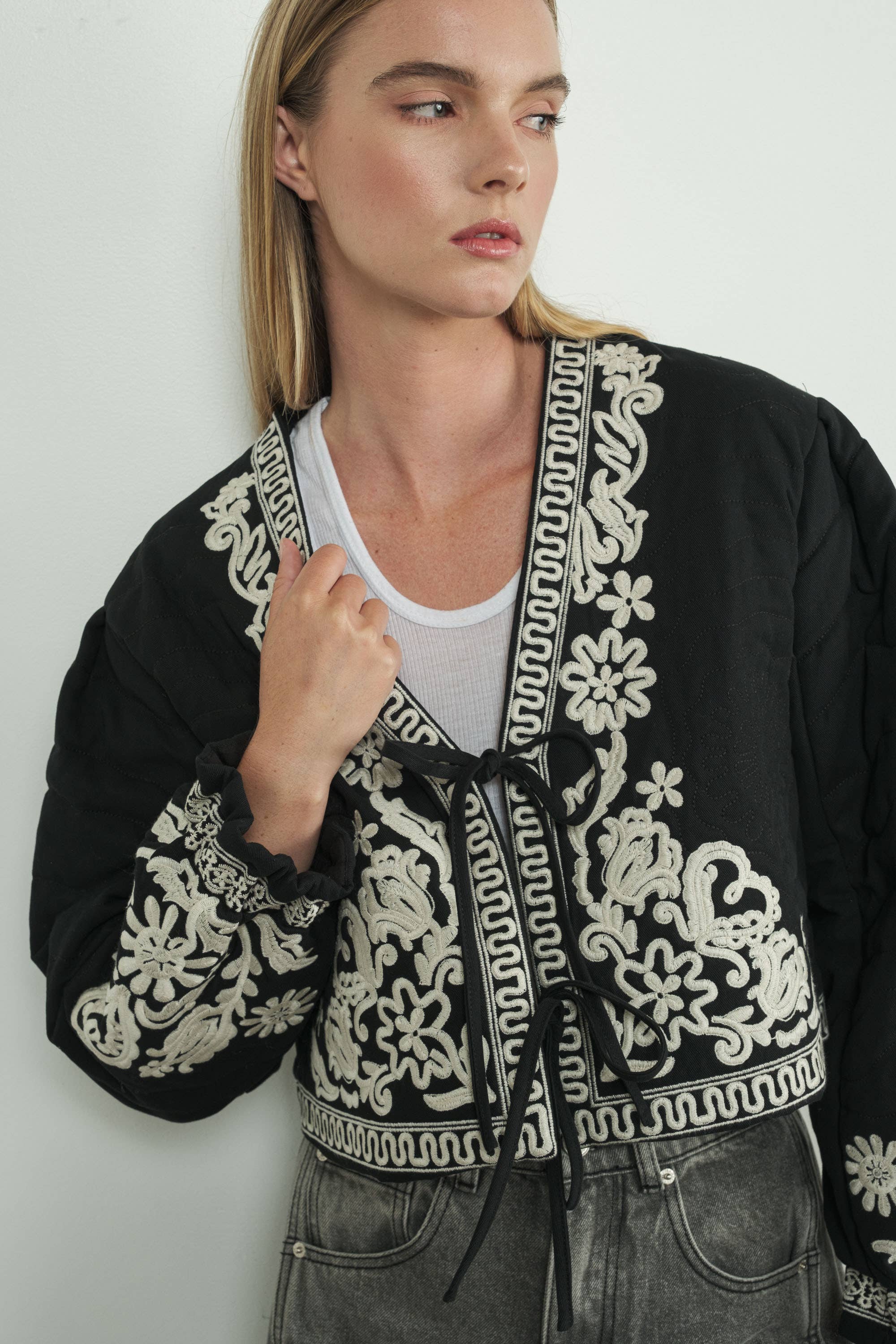 Embroidered Puff Sleeve Jacket