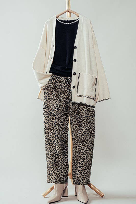 Cropped Leopard Cargo Pants