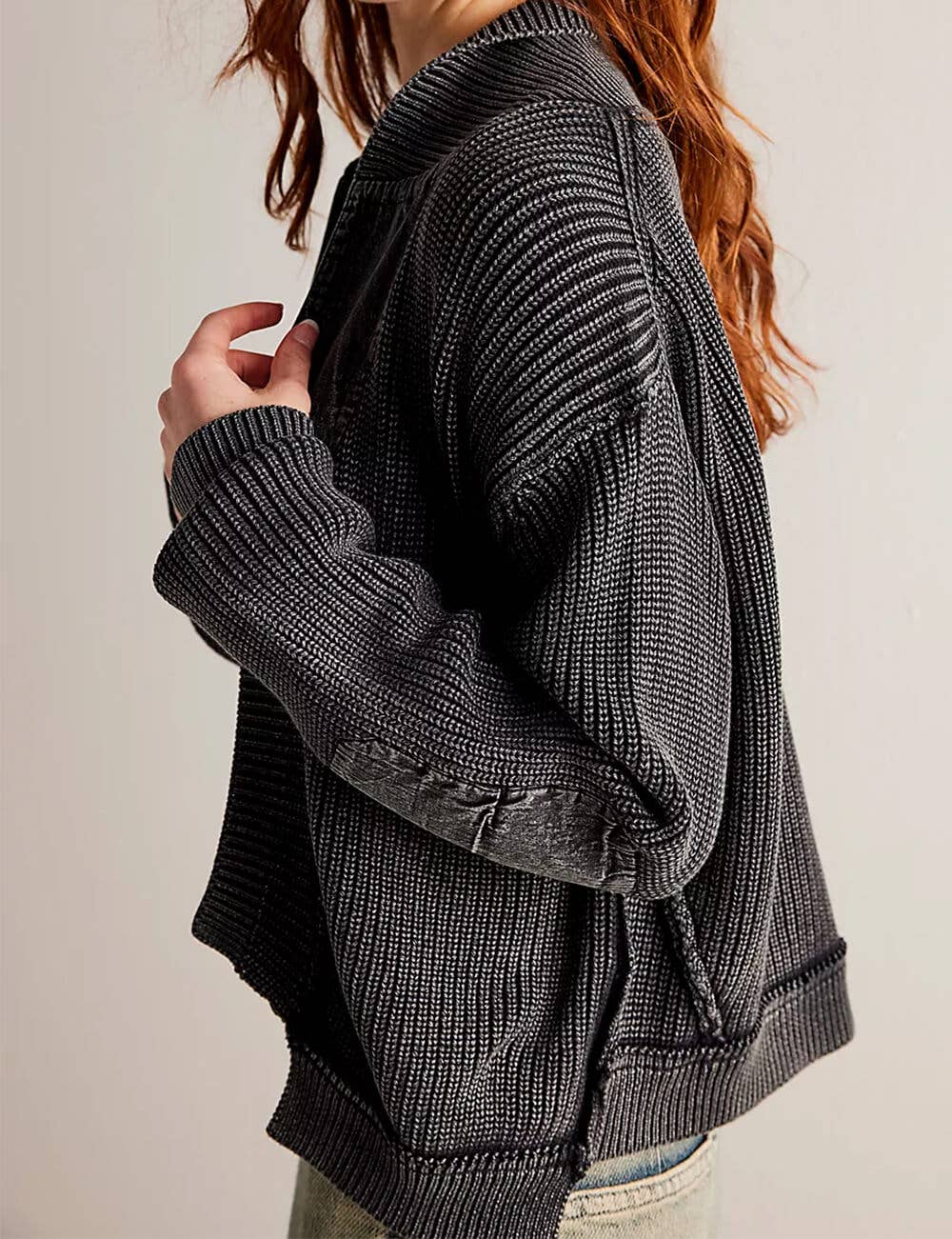 Cropped Ribbed Knit Cardigan