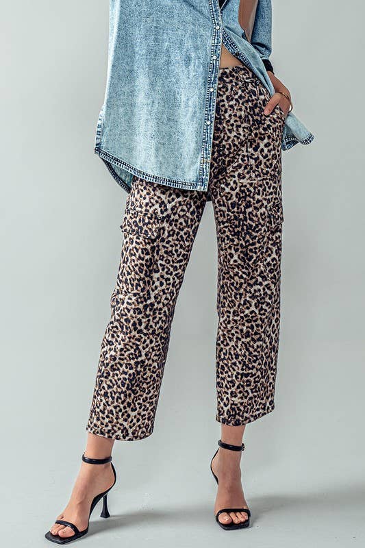 Cropped Leopard Cargo Pants