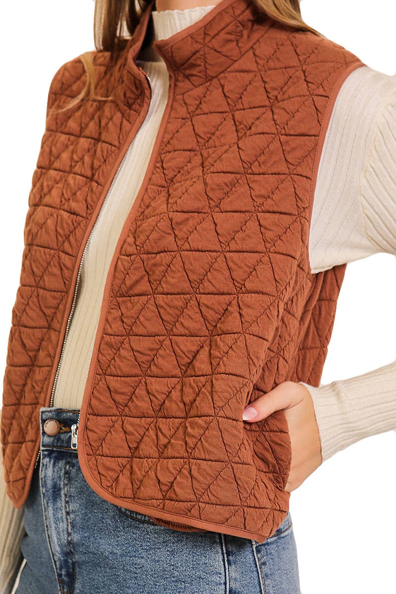 Quilted Zip-up Vest