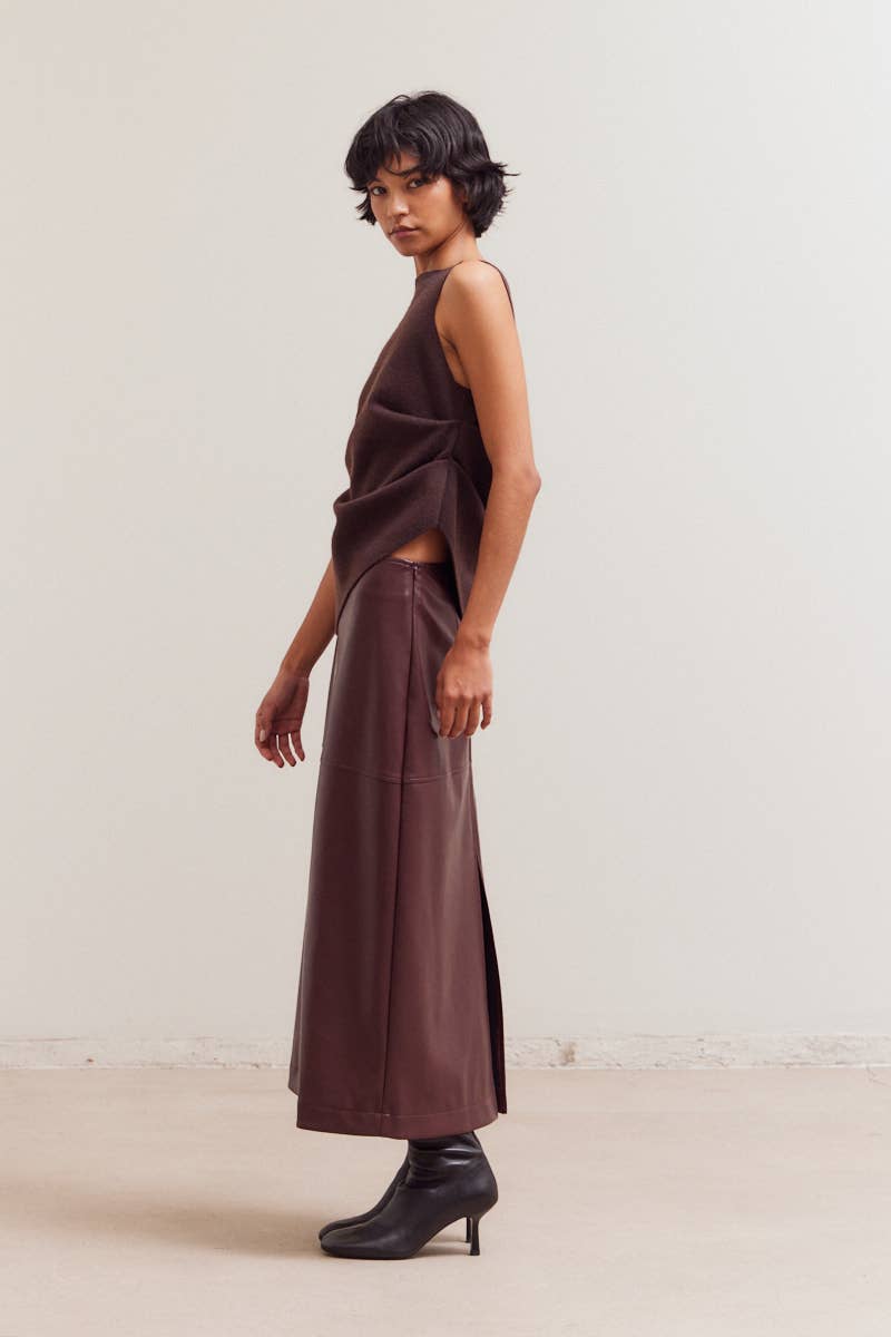 Asymetrical Sleeveless Knit