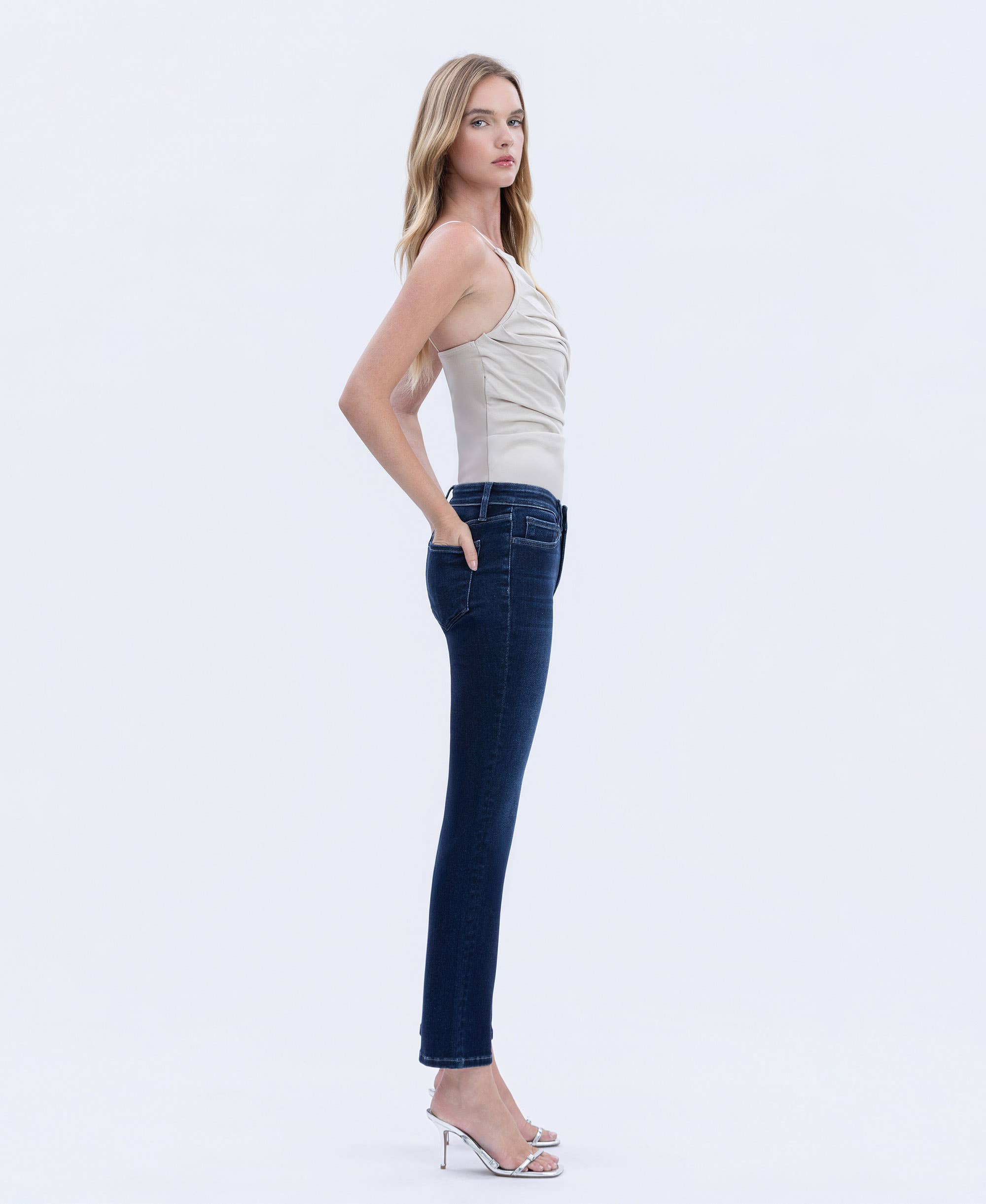Midrise Ankle Slim Straight