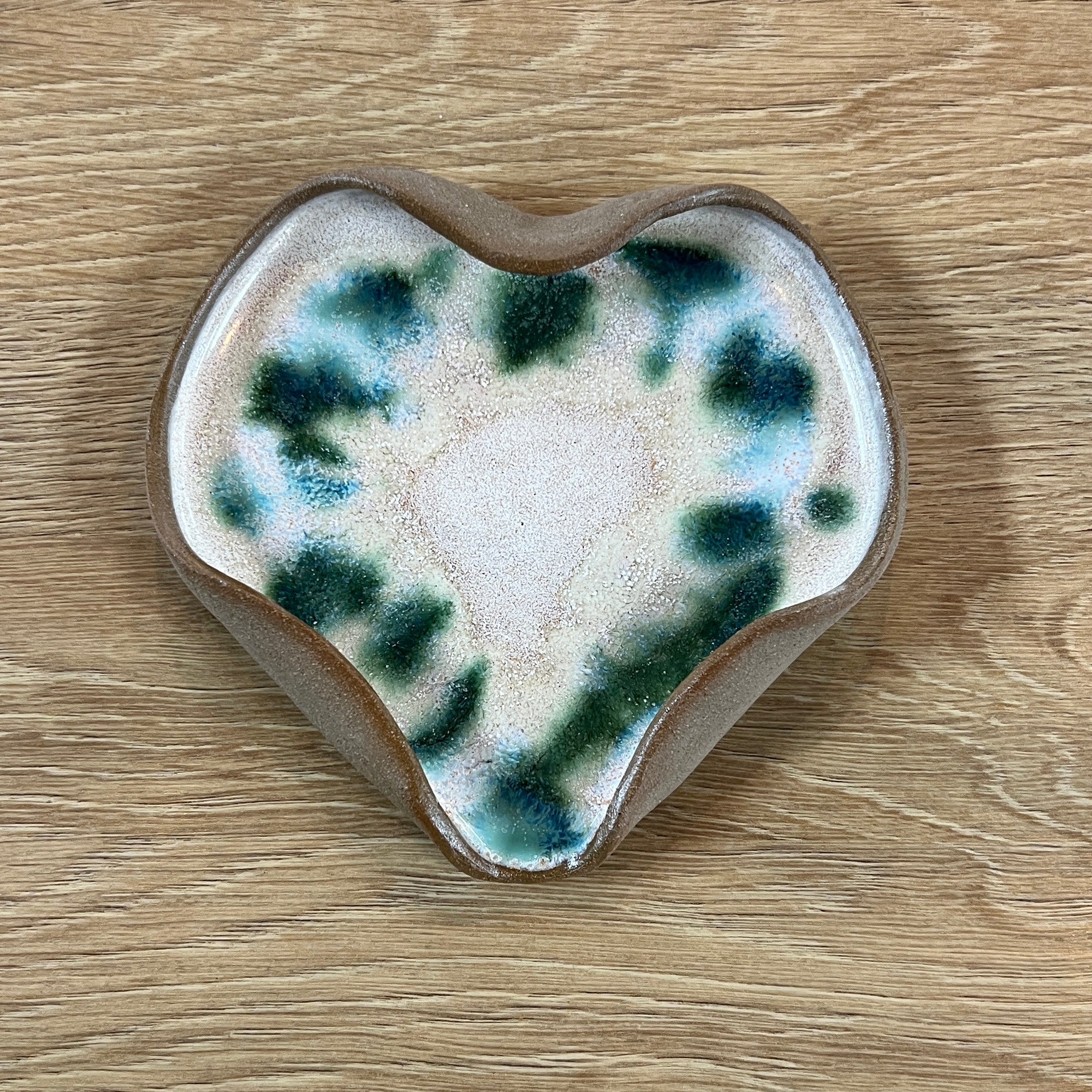 Peels Pots Heart Trays