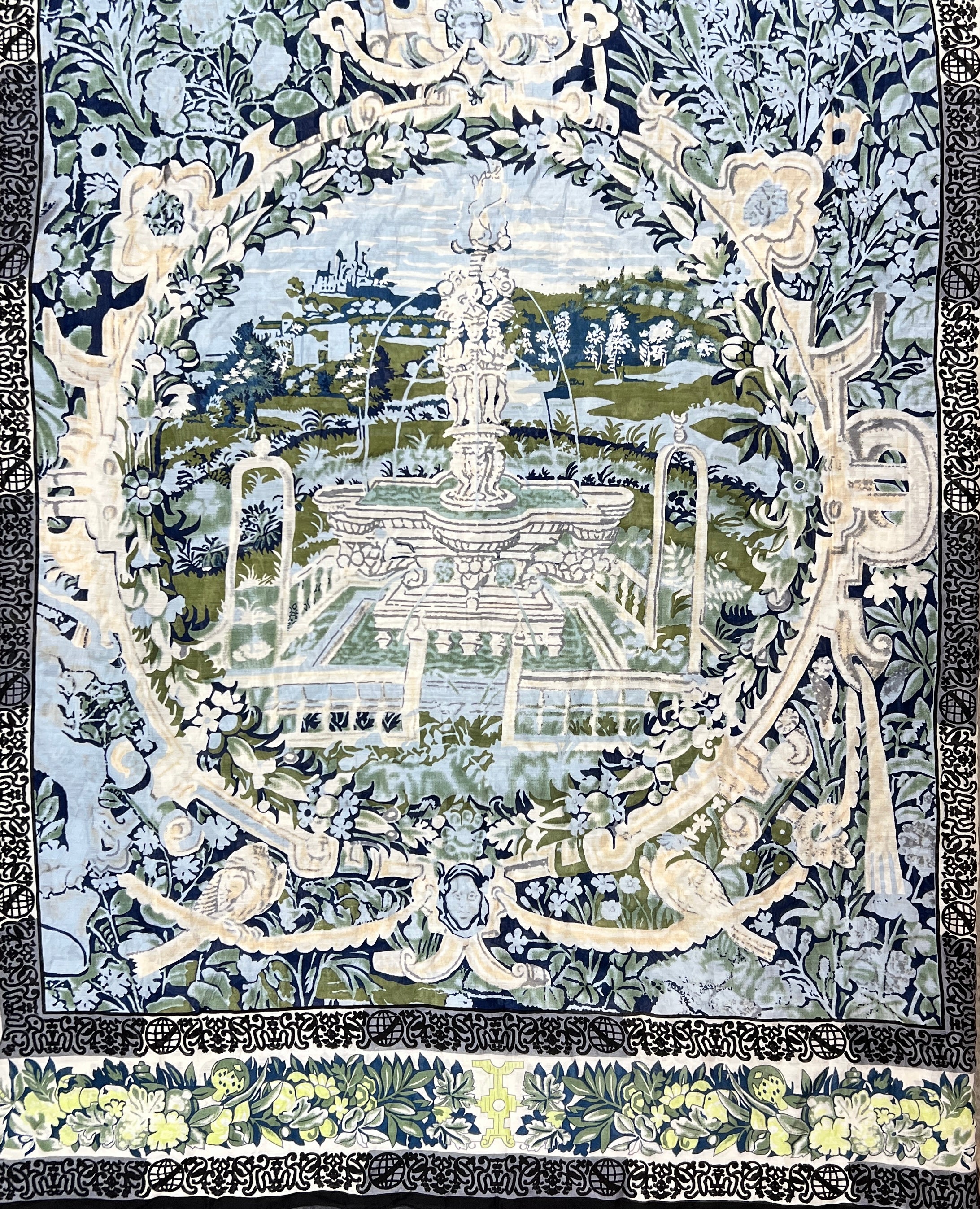 One Hundred Stars Fountain Scarf