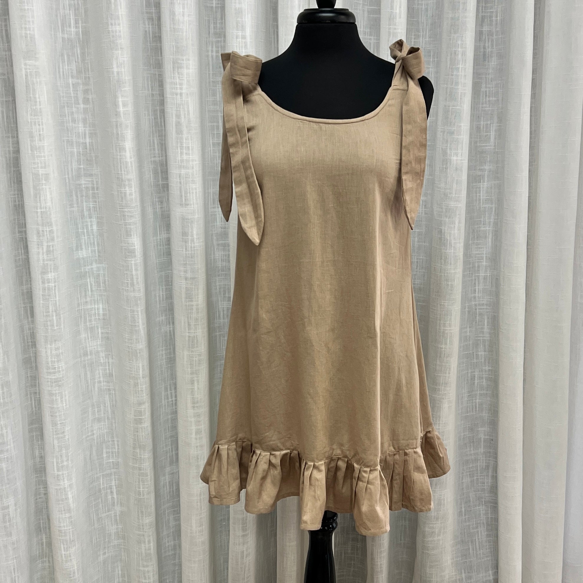 La Lou One Size Tie Midi Dress