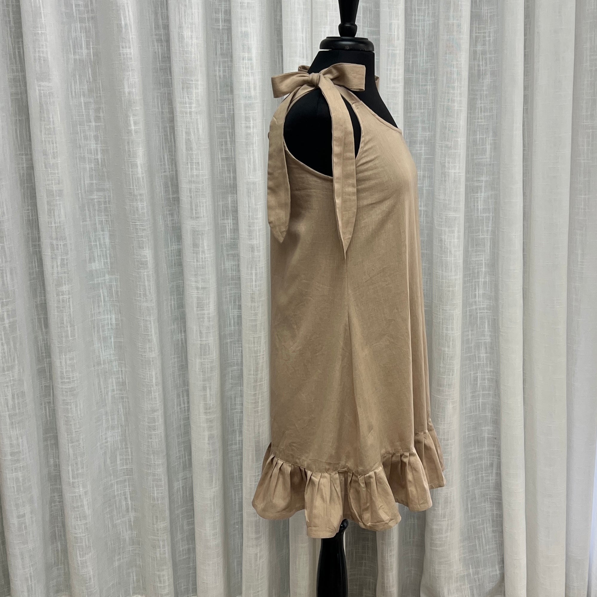 La Lou One Size Tie Midi Dress