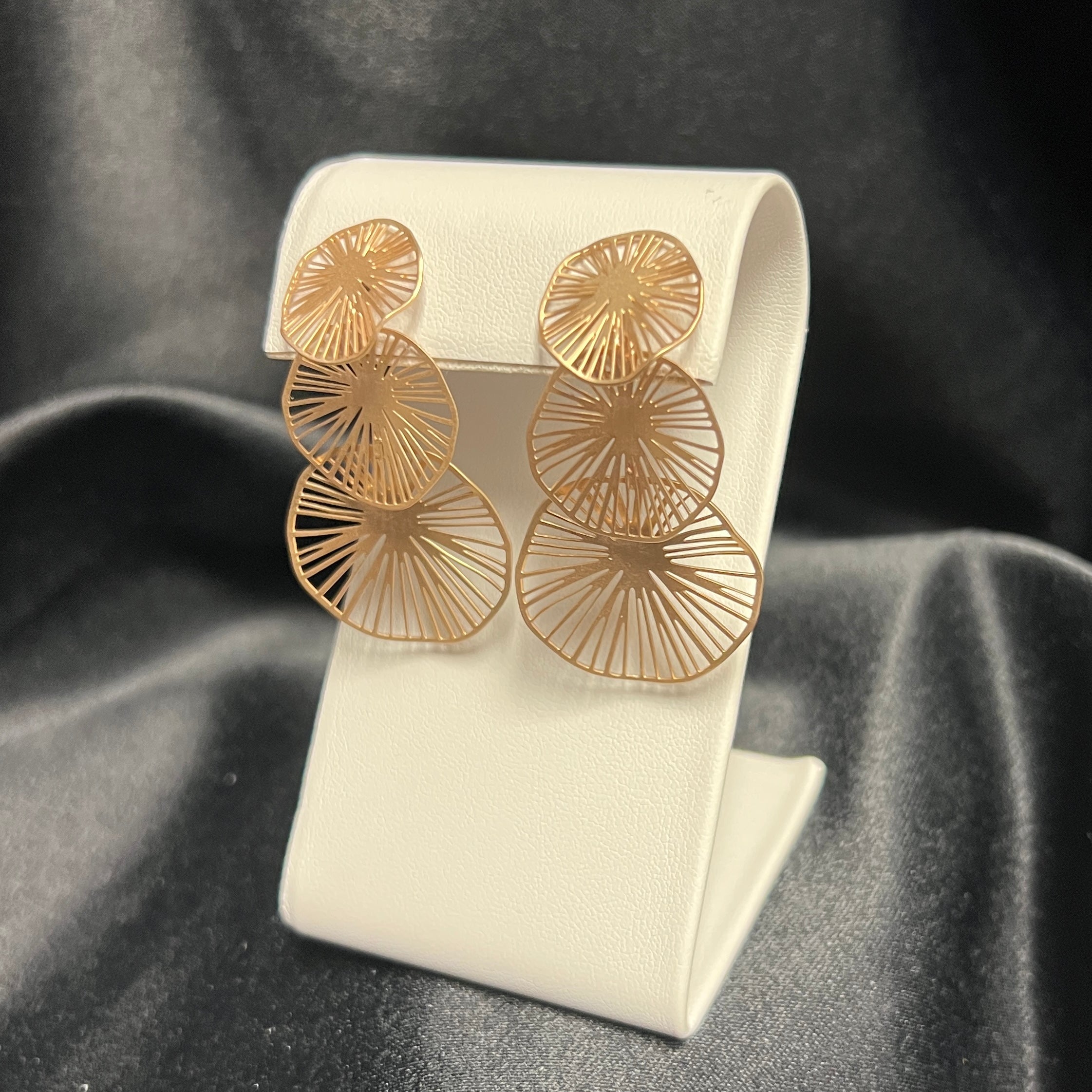 Fine Lily Pad Earrings