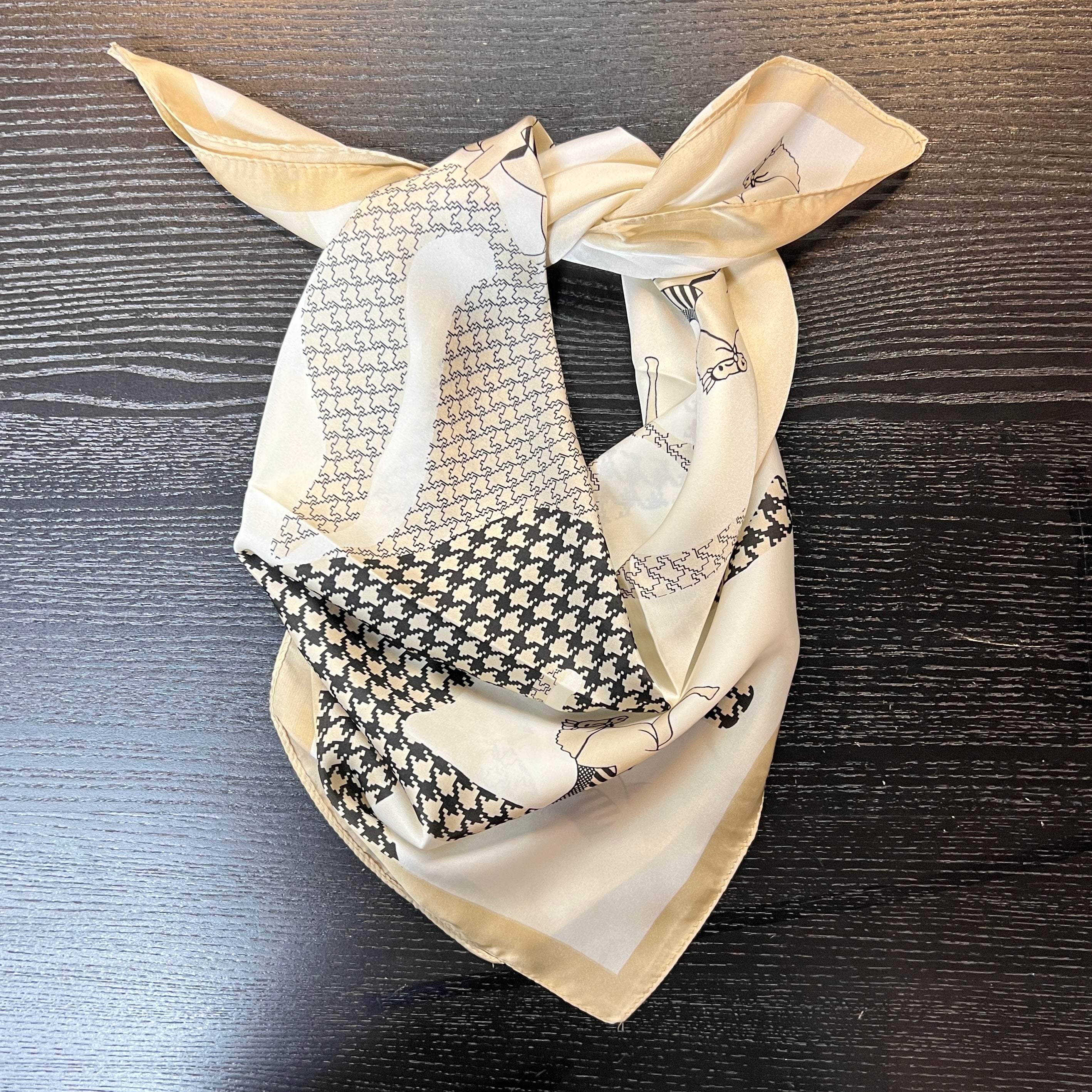 Houndstooth Horse Scarf