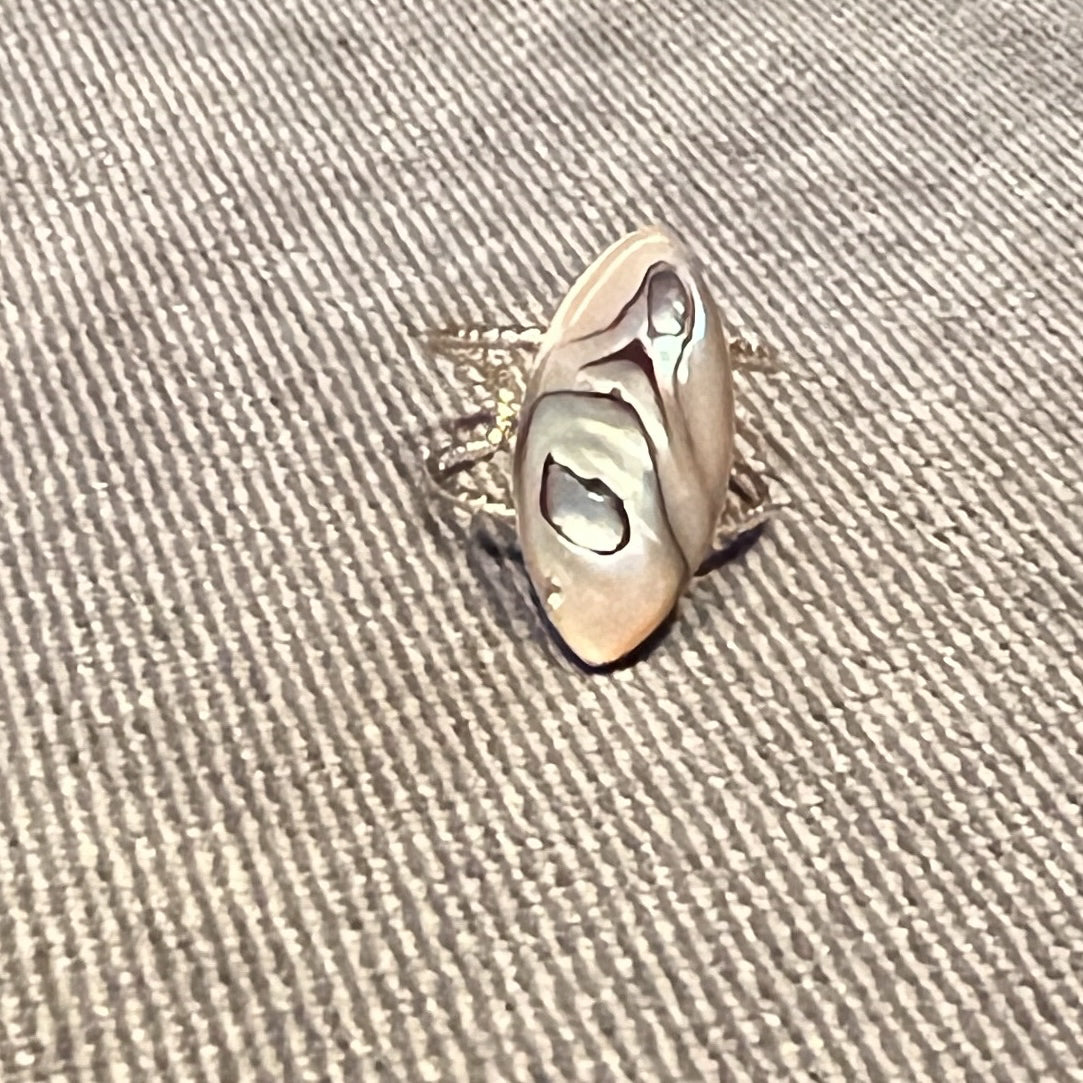 Delicate Ring w/ Stone