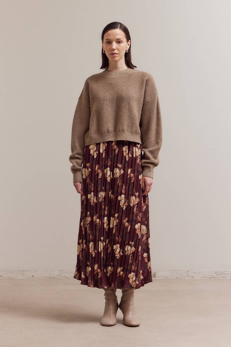 Cropped Knit Crewneck Top