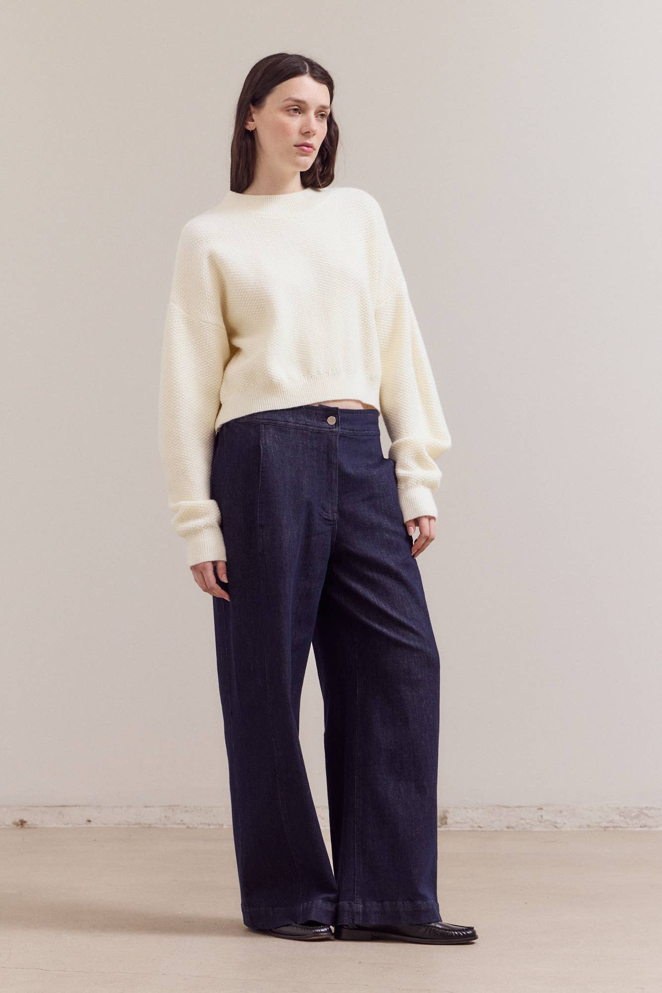 Cropped Knit Crewneck Top