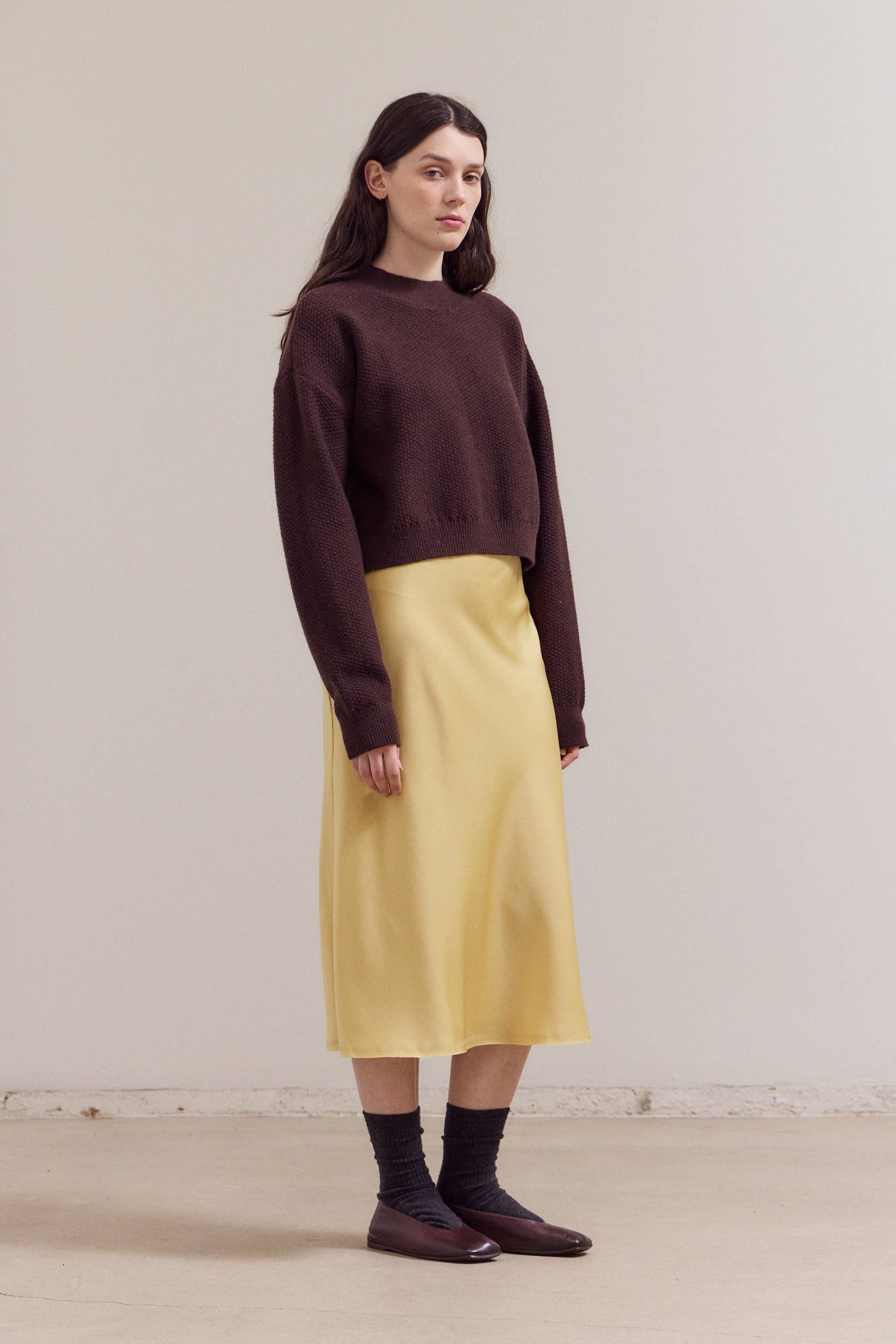 Cropped Knit Crewneck Top