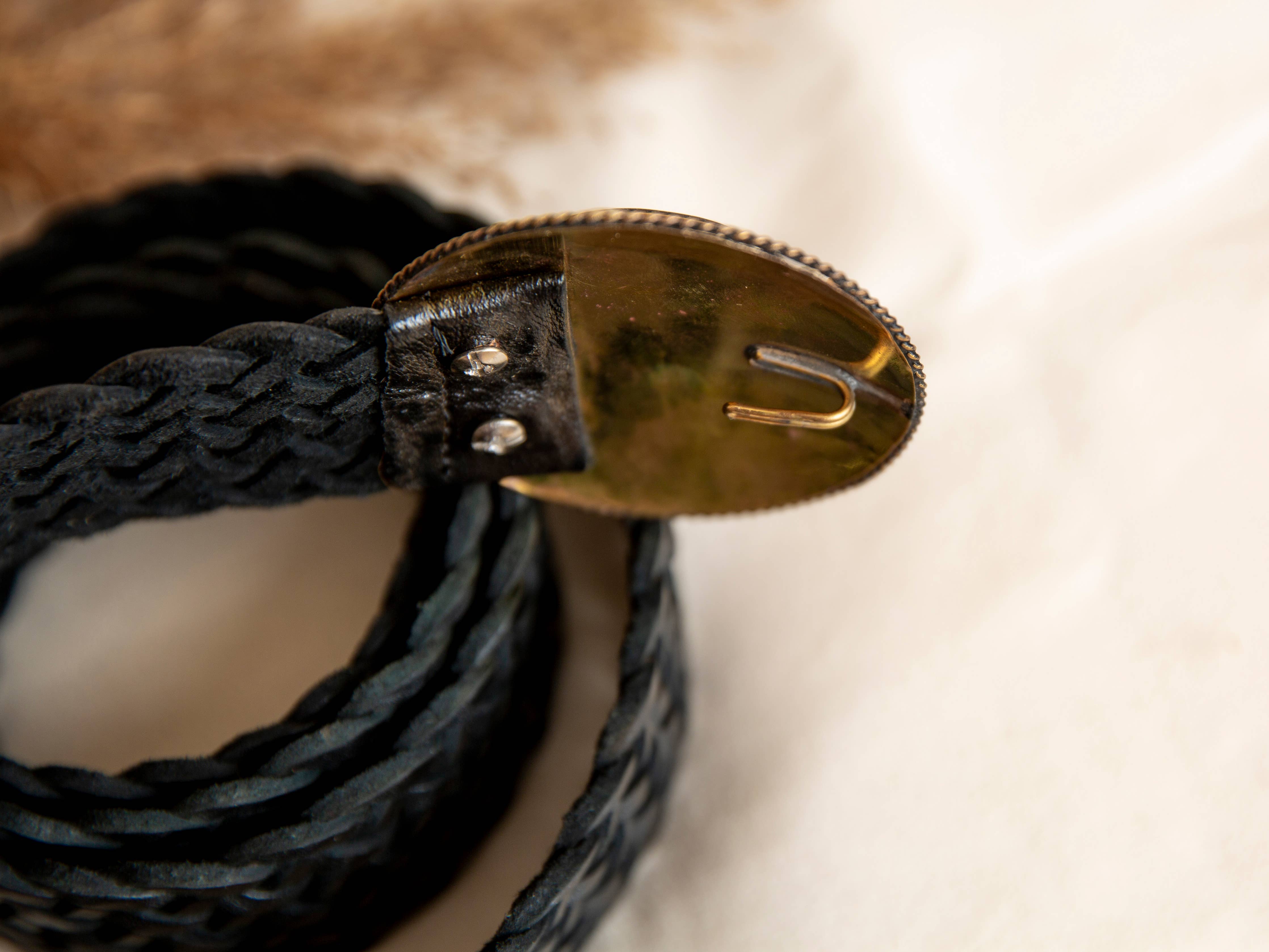 Saturn Wide Black Belt