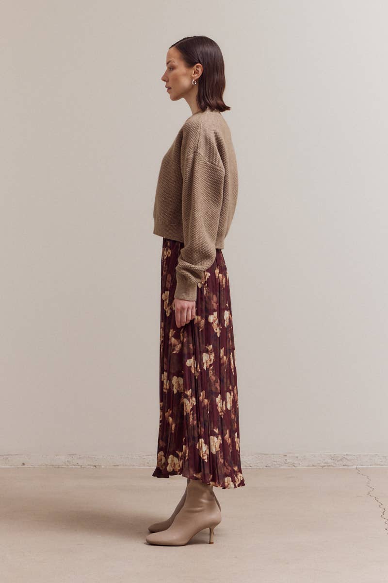 Cropped Knit Crewneck Top